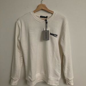 Used Balenciaga sweatshirt sweater cream color size x-large  slim fit